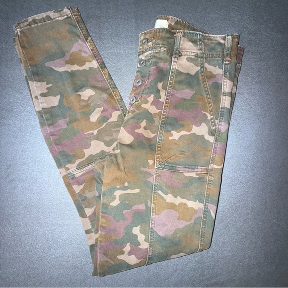 Anthropologie Girls high rise button fly camo utility camo slim pants 29 - Picture 2 of 12